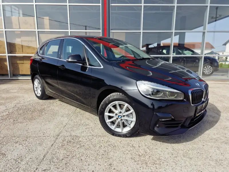 BMW 218d 2 ActiveTourer Dizel 2021. godište - Slika 3