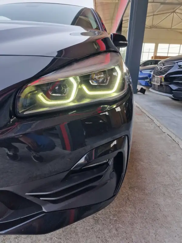 BMW 218d 2 ActiveTourer Dizel 2021. godište - Slika 23