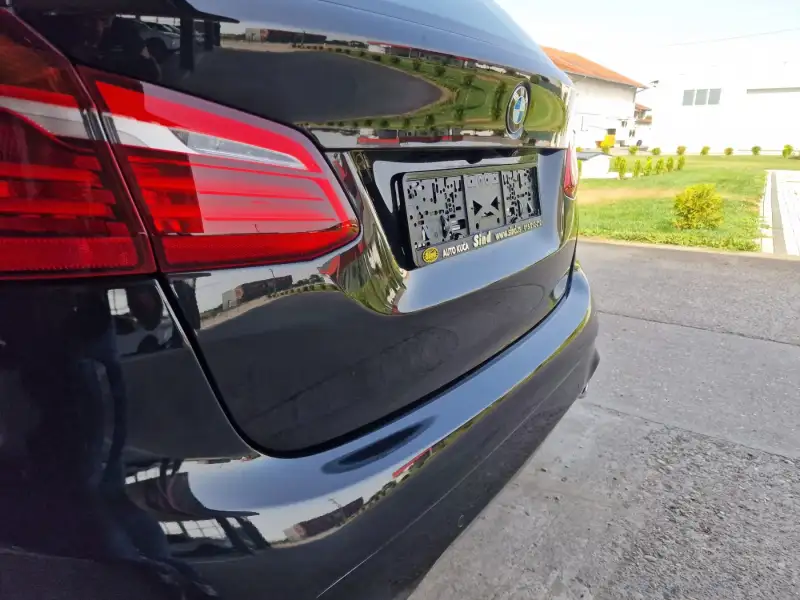 BMW 218d 2 ActiveTourer Dizel 2021. godište - Slika 26