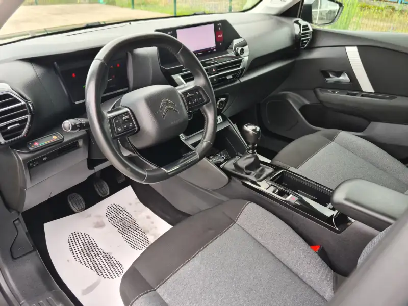 Citroen C4 Benzin 2021. godište - Slika 11