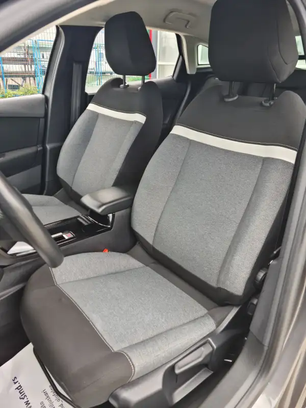 Citroen C4 Benzin 2021. godište - Slika 12