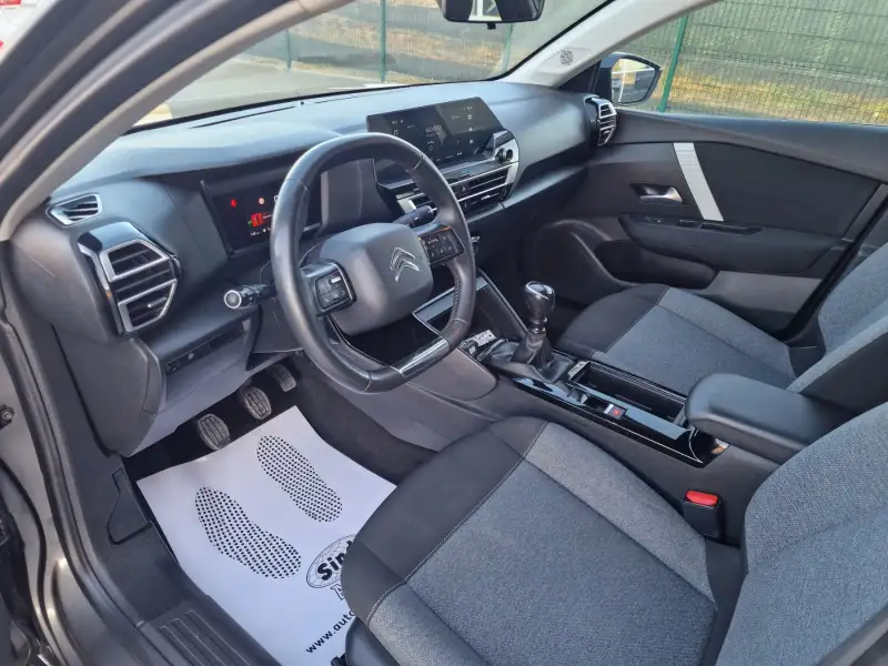 Citroen C4 Benzin 2022. godište - Slika 11