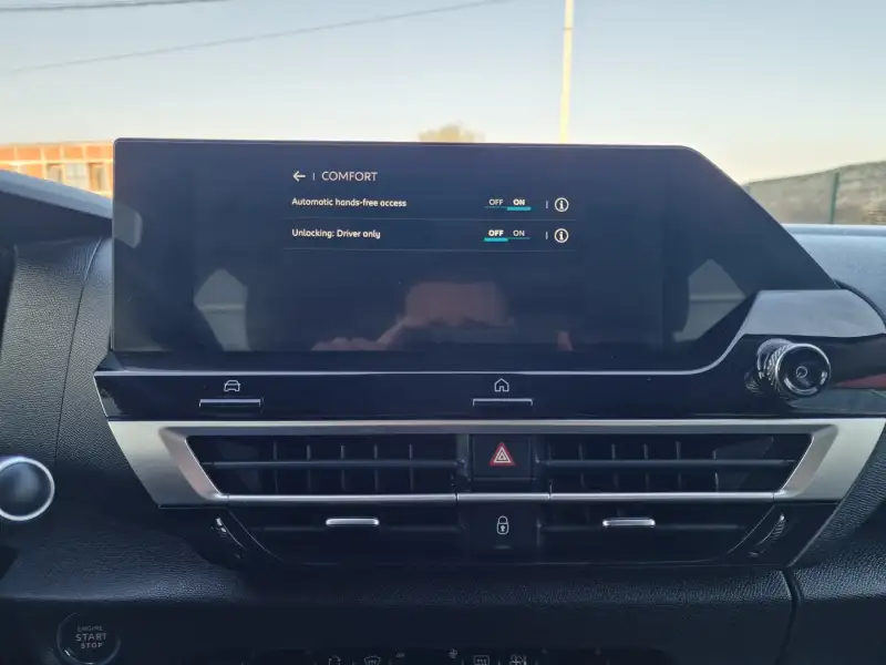 Citroen C4 Benzin 2022. godište - Slika 18