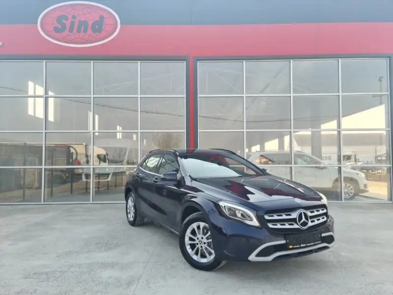 Mercedes GLA 200 INSIRATION Dizel 2017. godište - Slika 3