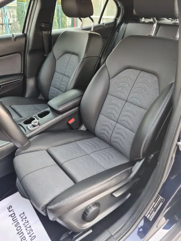 Mercedes GLA 200 INSIRATION Dizel 2017. godište - Slika 12