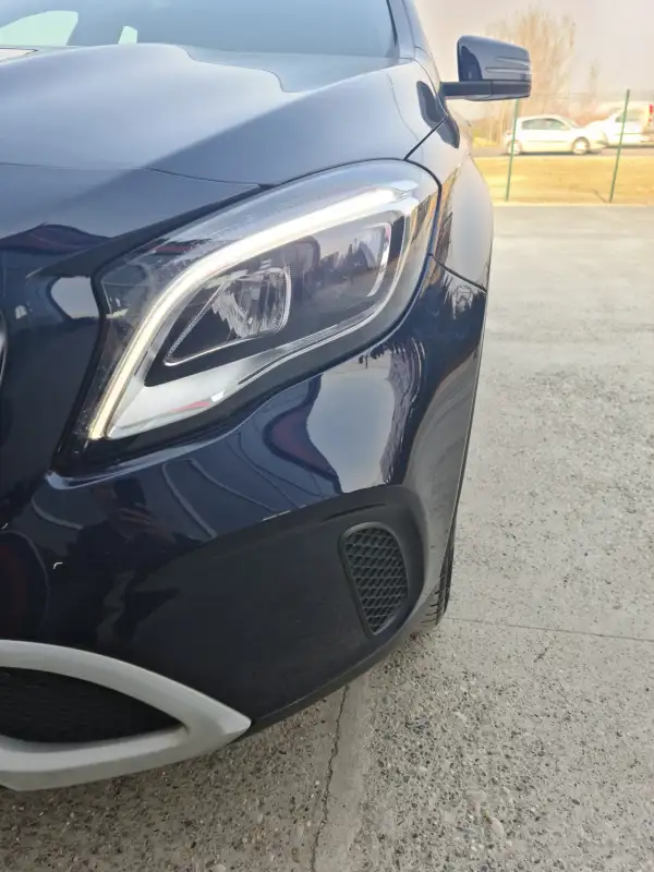 Mercedes GLA 200 INSIRATION Dizel 2017. godište - Slika 23