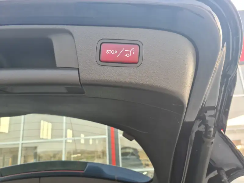 Mercedes GLA 200 INSIRATION Dizel 2017. godište - Slika 26