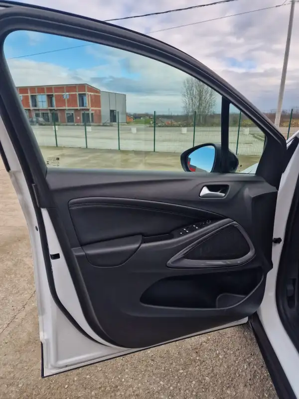 Opel Crossland x Elegance Dizel 2021. godište - Slika 9