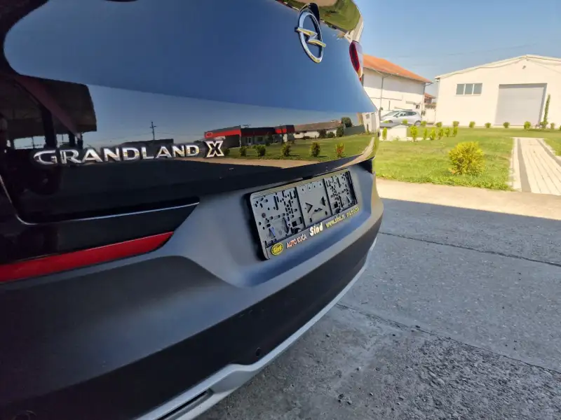 Opel Grandland X AWD 300 ELITE Hibrid / Benzin 2020. godište - Slika 40