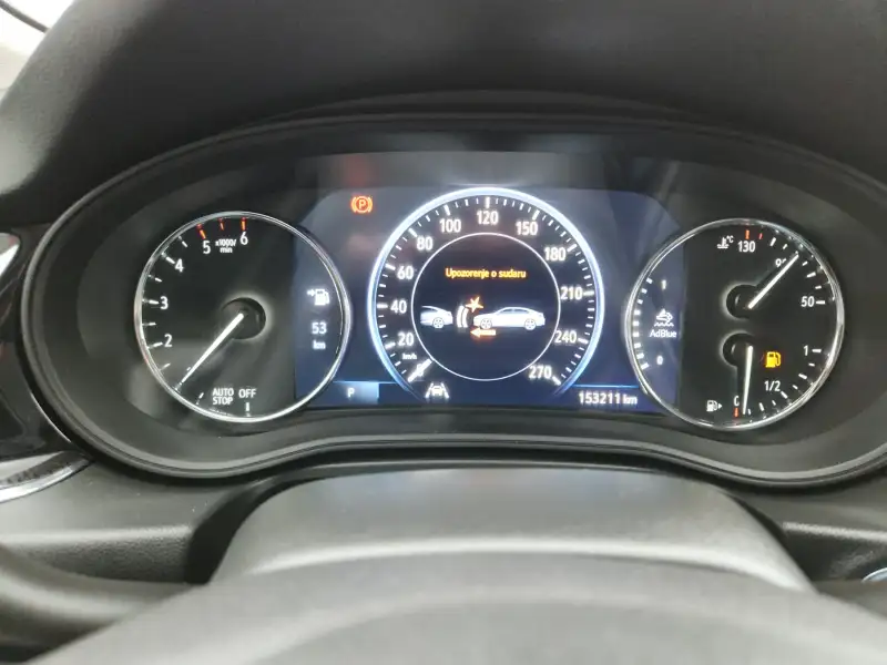 Opel Insignia Grand Sport Dizel 2022. godište - Slika 18