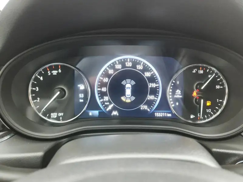 Opel Insignia Grand Sport Dizel 2022. godište - Slika 29