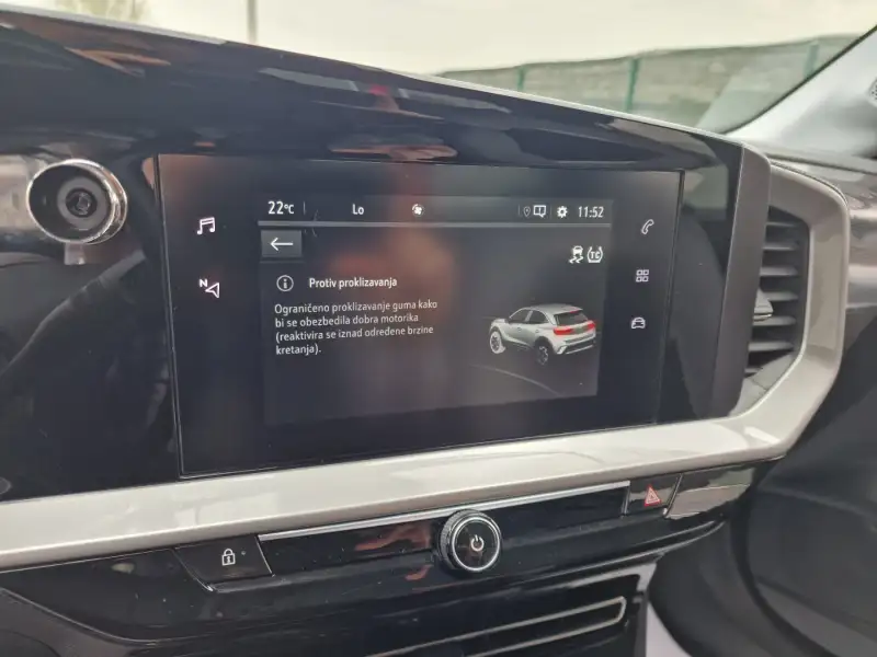 Opel Mokka Elegance Benzin 2022. godište - Slika 21