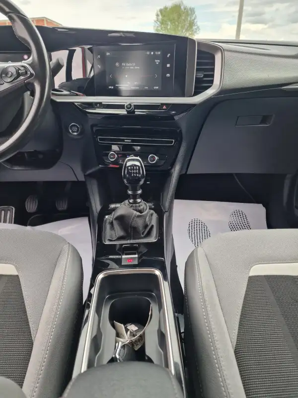 Opel Mokka Elegance Benzin 2022. godište - Slika 15