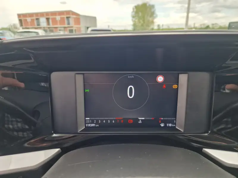 Opel Mokka Elegance Benzin 2022. godište - Slika 17