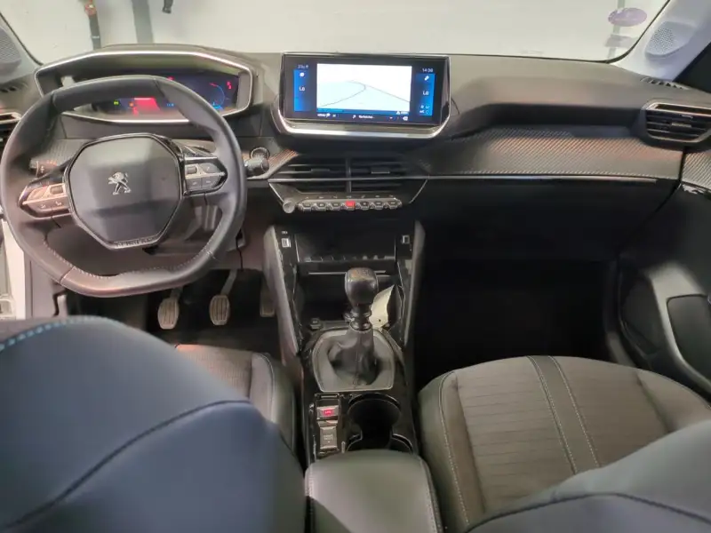 Peugeot 208 Benzin 2021. godište - Slika 2