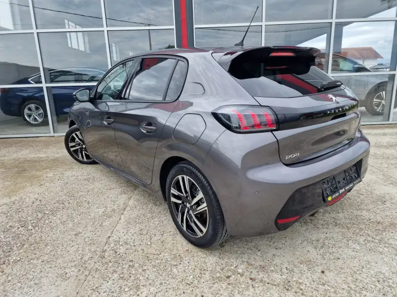 Peugeot 208 ALLURE Benzin 2021. godište - Slika 6