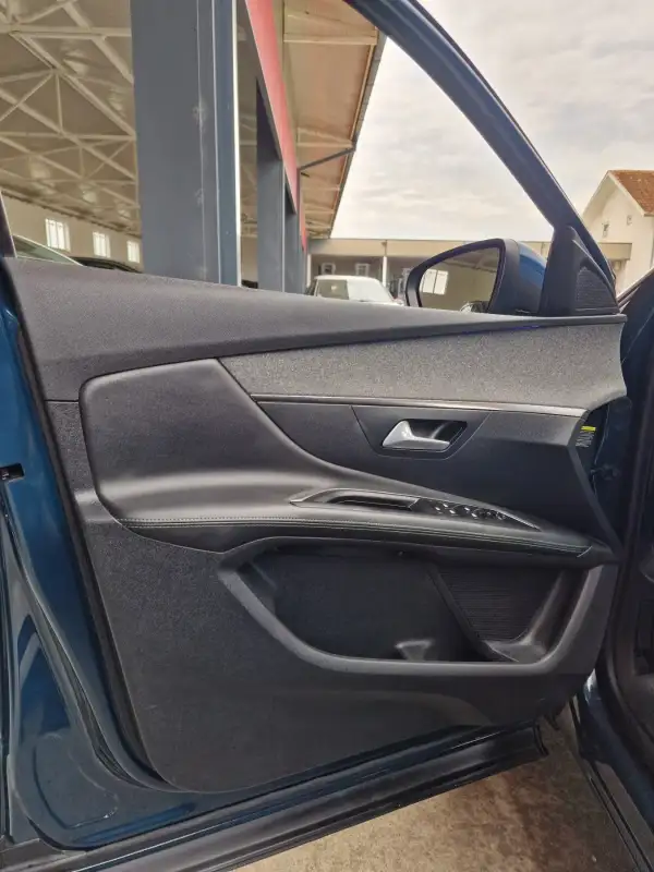Peugeot 3008 ALLURE Dizel 2021. godište - Slika 8