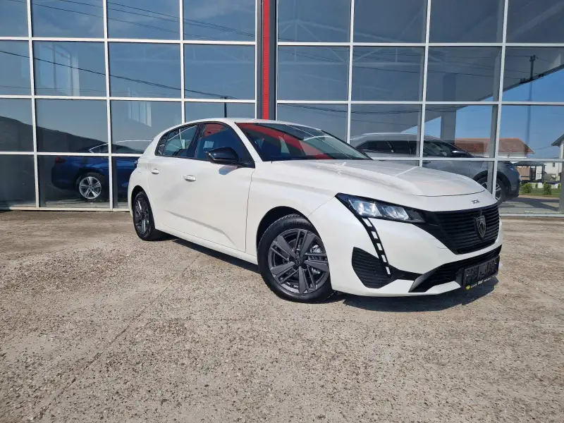 Peugeot 308 Benzin 2022. godište - Slika 3