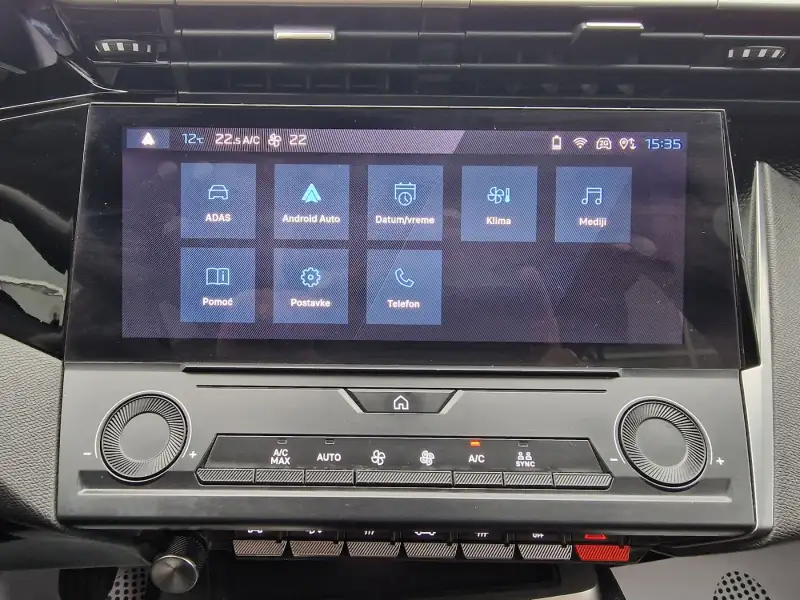 Peugeot 308 Benzin 2022. godište - Slika 21