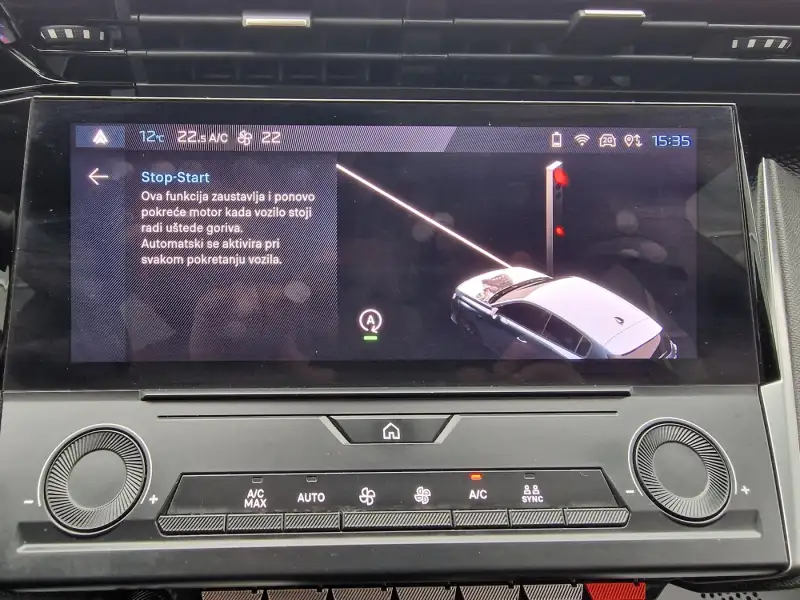 Peugeot 308 Benzin 2022. godište - Slika 23