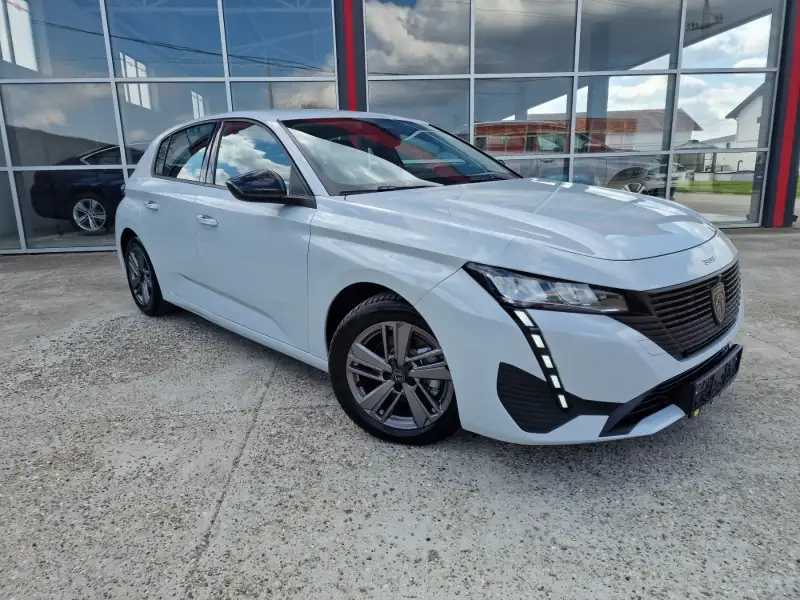 Peugeot 308 Benzin 2023. godište - Slika 3