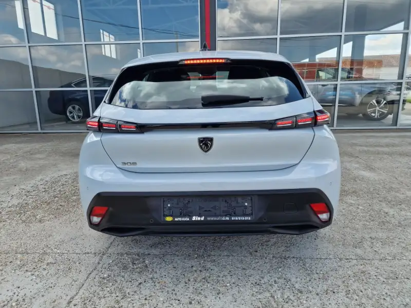 Peugeot 308 Benzin 2023. godište - Slika 6
