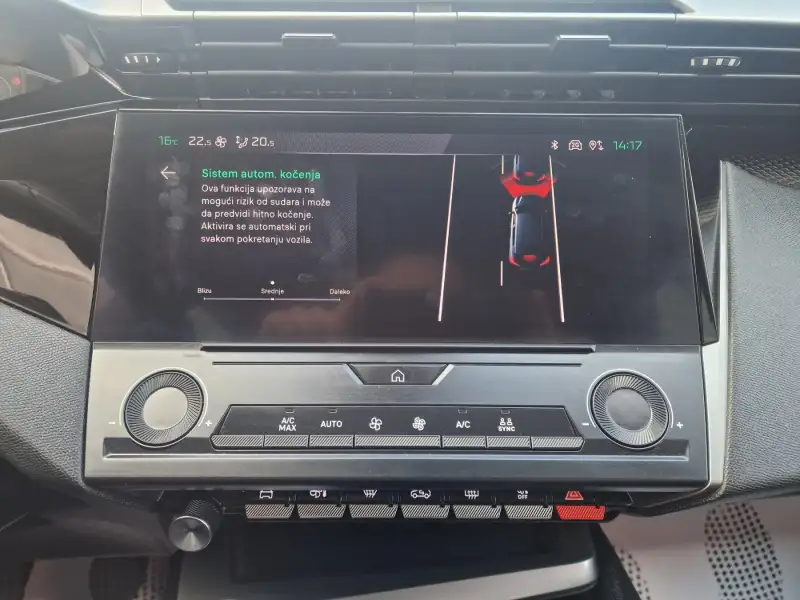 Peugeot 308 Benzin 2023. godište - Slika 24