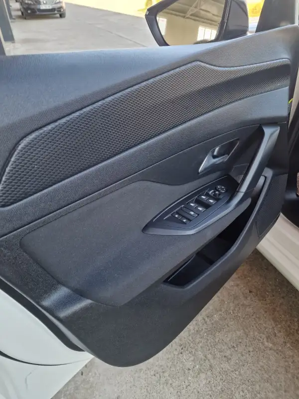 Peugeot 308 ACTIVE Dizel 2022. godište - Slika 10