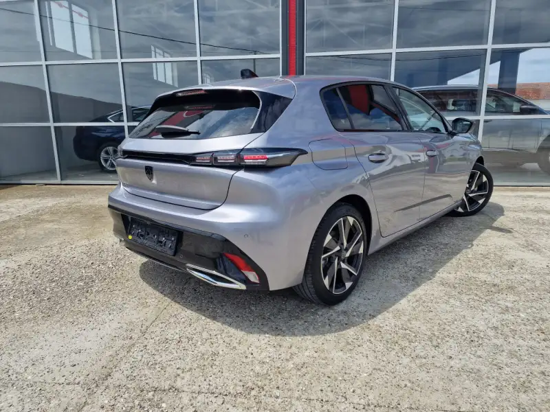 Peugeot 308 ALLURE Benzin 2022. godište - Slika 5