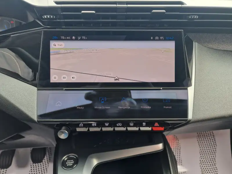 Peugeot 308 ALLURE Benzin 2022. godište - Slika 22