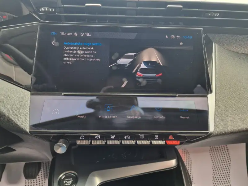 Peugeot 308 ALLURE Benzin 2022. godište - Slika 24