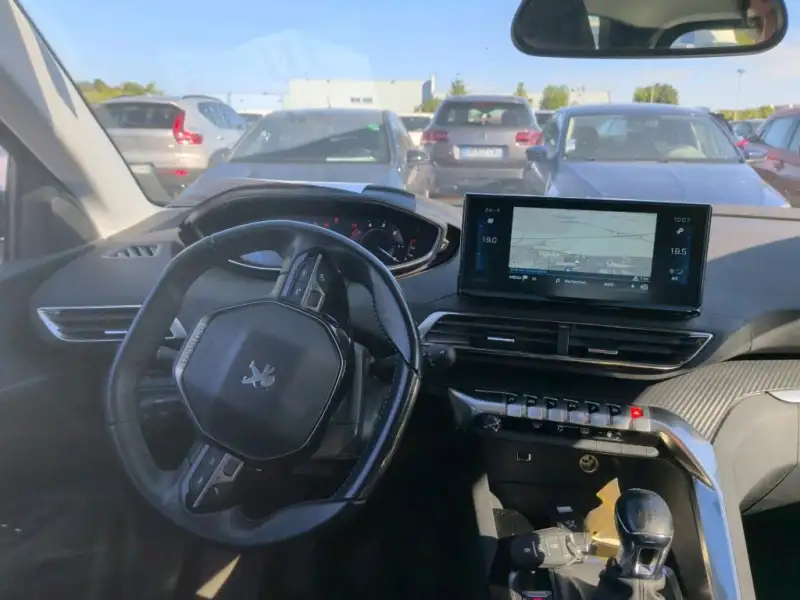 Peugeot 5008 Dizel 2022. godište - Slika 2
