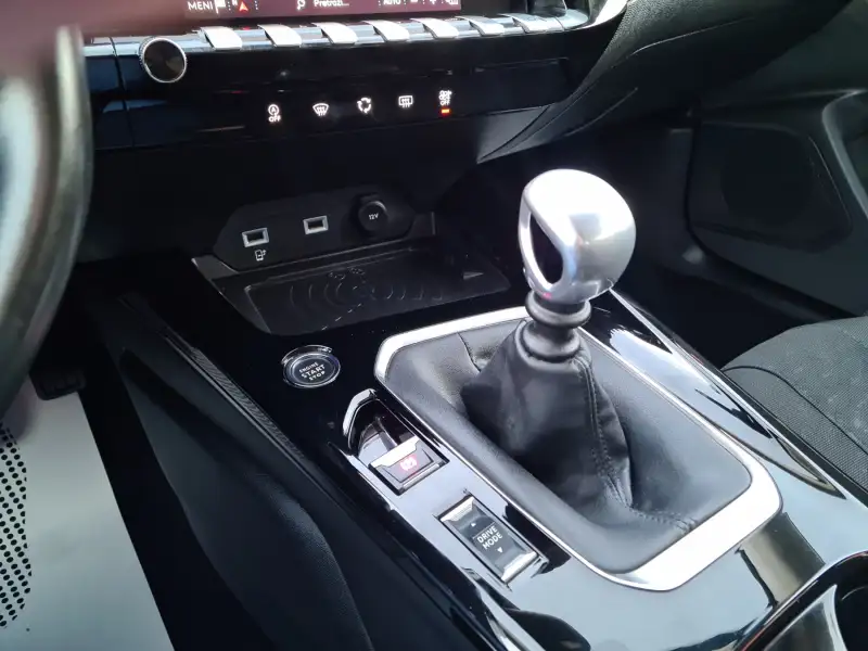 Peugeot 508 Dizel 2019. godište - Slika 19