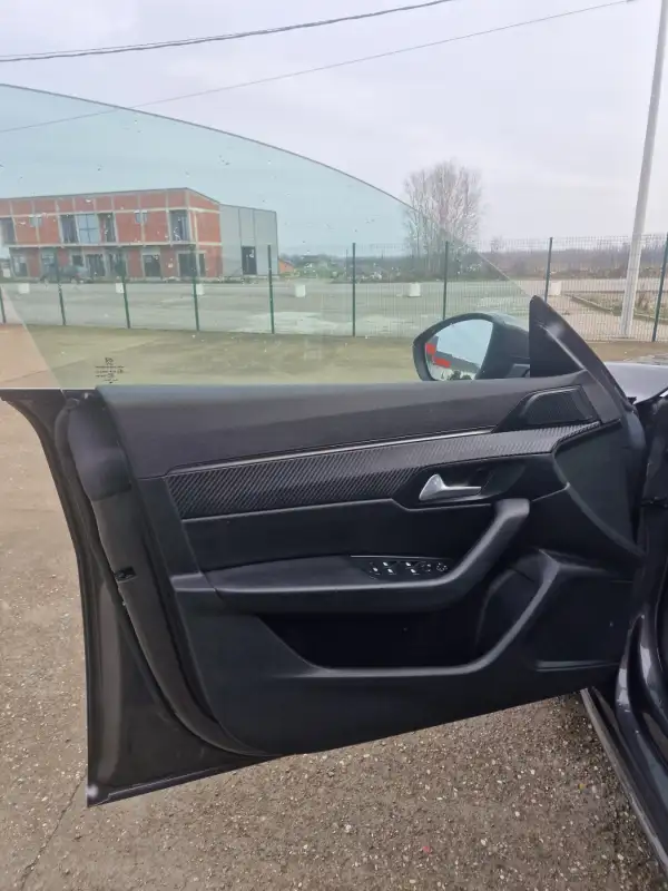 Peugeot 508 EAT8 Dizel 2020. godište - Slika 9