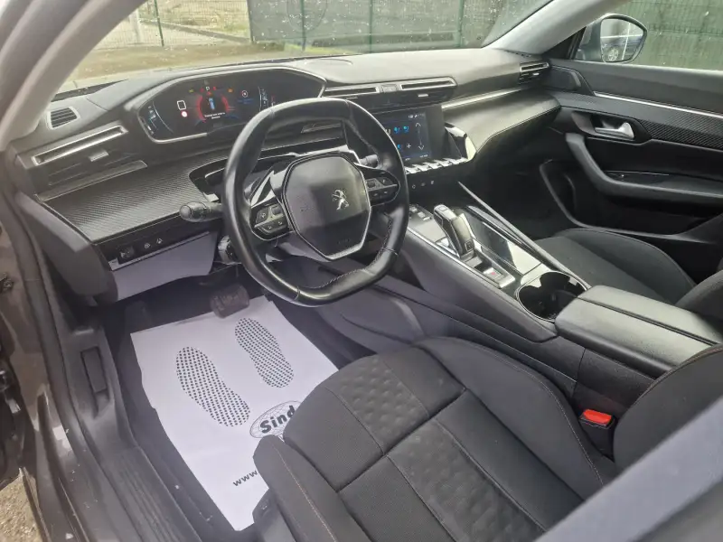 Peugeot 508 EAT8 Dizel 2020. godište - Slika 11