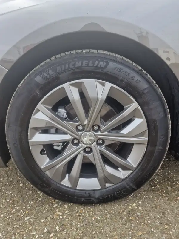 Peugeot 508 EAT8 Dizel 2020. godište - Slika 27