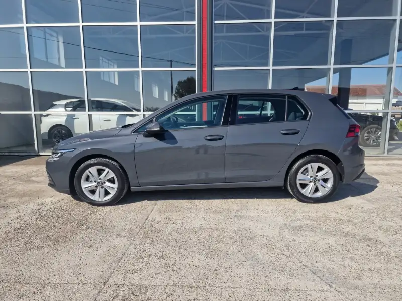 Volkswagen Golf 8 Dizel 2021. godište - Slika 8