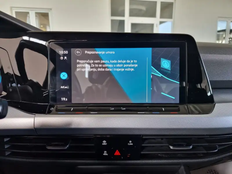 Volkswagen Golf 8 Dizel 2021. godište - Slika 28