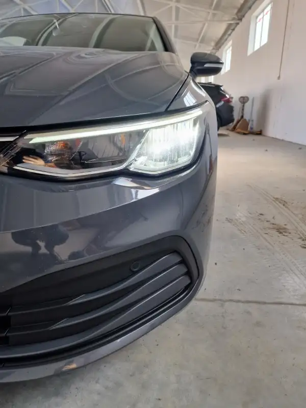 Volkswagen Golf 8 Dizel 2021. godište - Slika 31