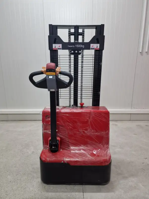 Premium Električni Staker SES 1525 2026. godište - Slika 3